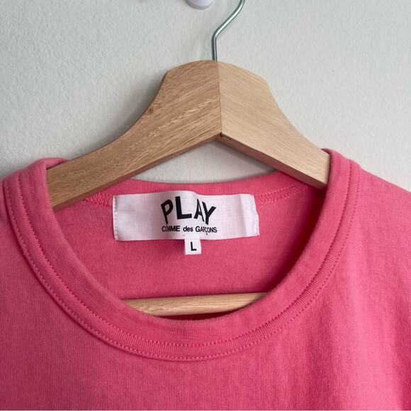 Comme des Garçons PLAY Heart T-Shirt in Pink - Picture 3 of 9